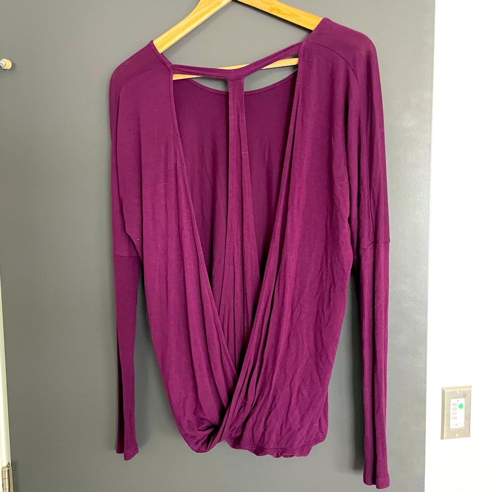 Open back lounge top